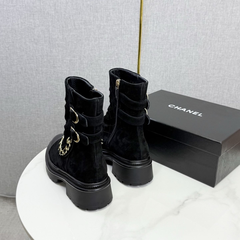 Ch**el boots